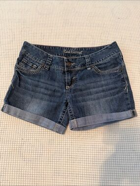 Red Camel Women's Medium Blue Rolled-Hem Denim Shorts